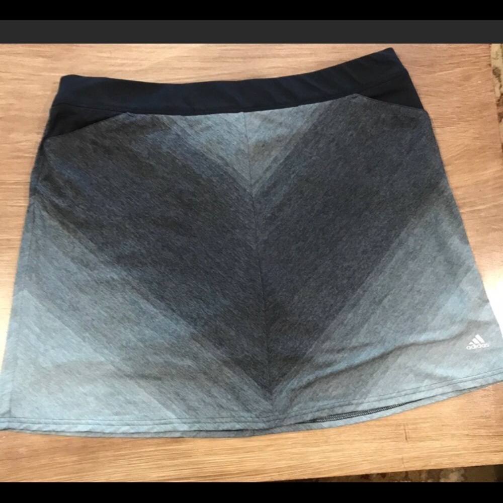 Adidas golf skirt